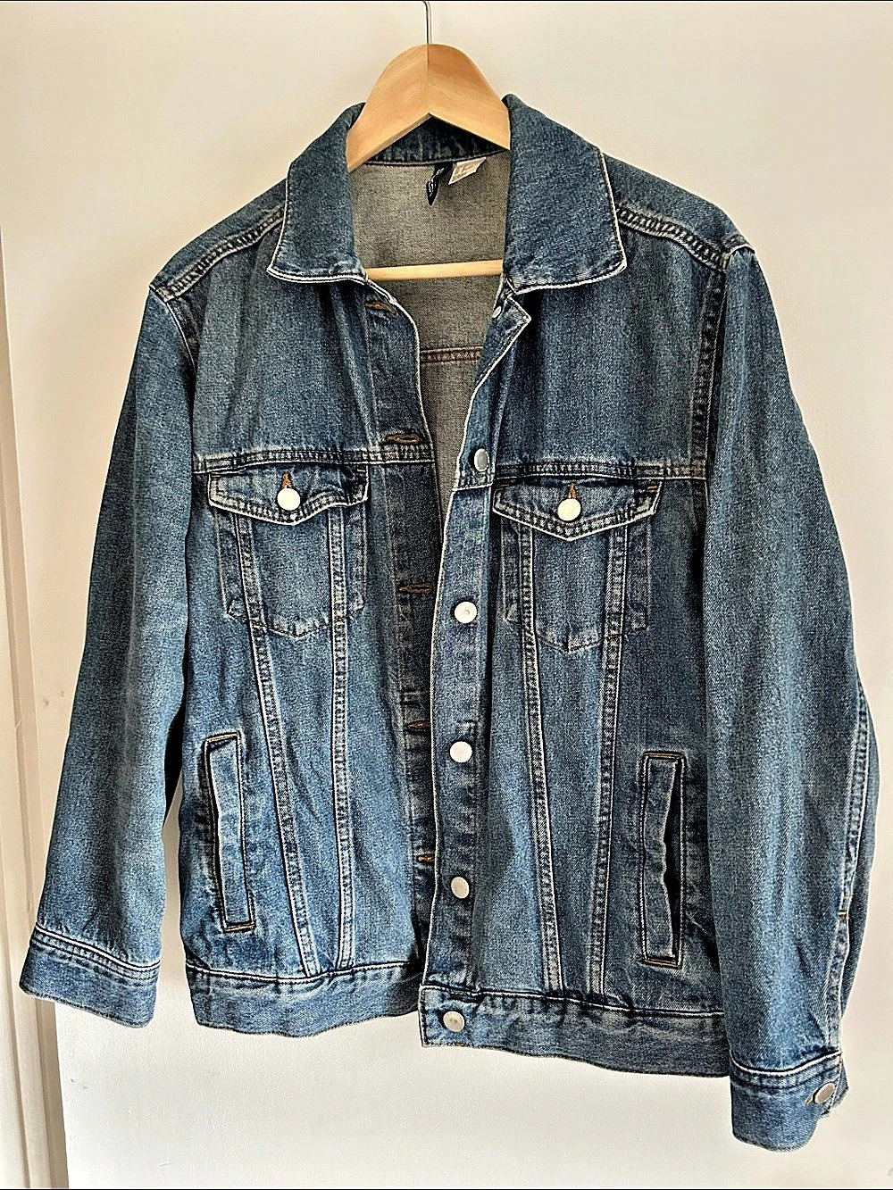 Vintage oversized H&M Divided Denim Jacket Size Medium Blue